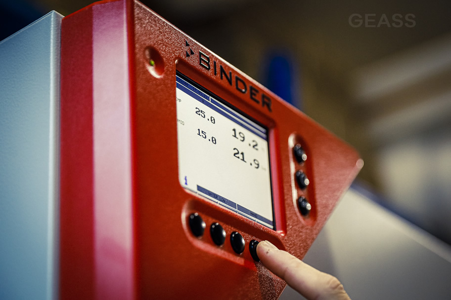 Display camera climatica Binder - GEASS Torino